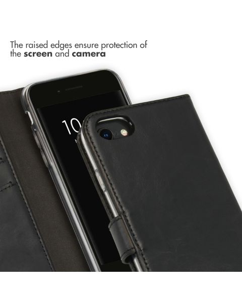 Genuine Leather Booklet iPhone SE (2020) / 8 / 7 / 6(s) - Black