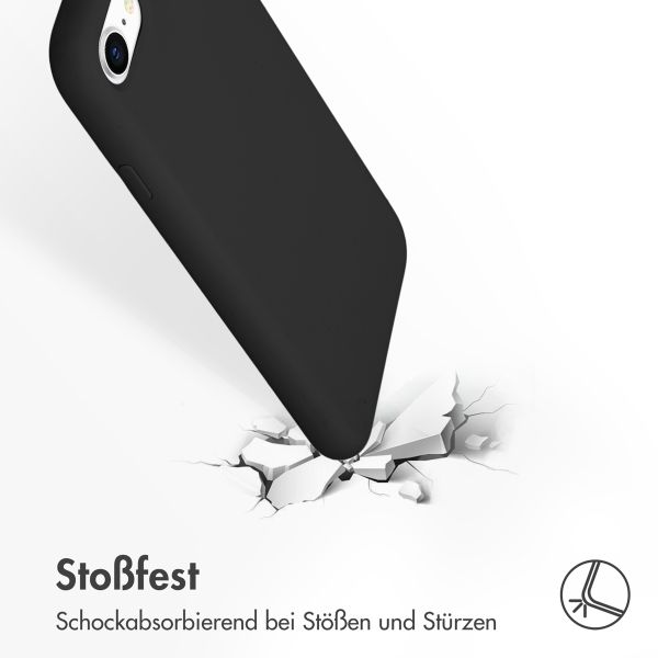 Liquid Silicone Backcover iPhone SE (2020) / 8 / 7 - Black