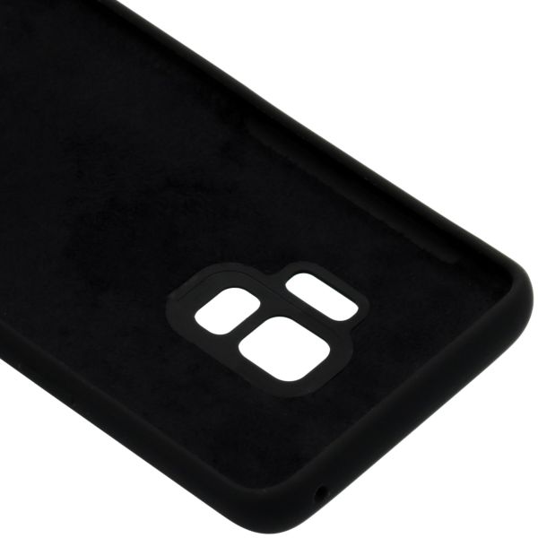 Accezz Liquid Silicone Backcover Samsung Galaxy S9 - Zwart / Schwarz / Black