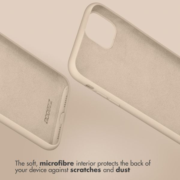 Accezz Liquid Silicone Backcover iPhone 14 Plus - Stone