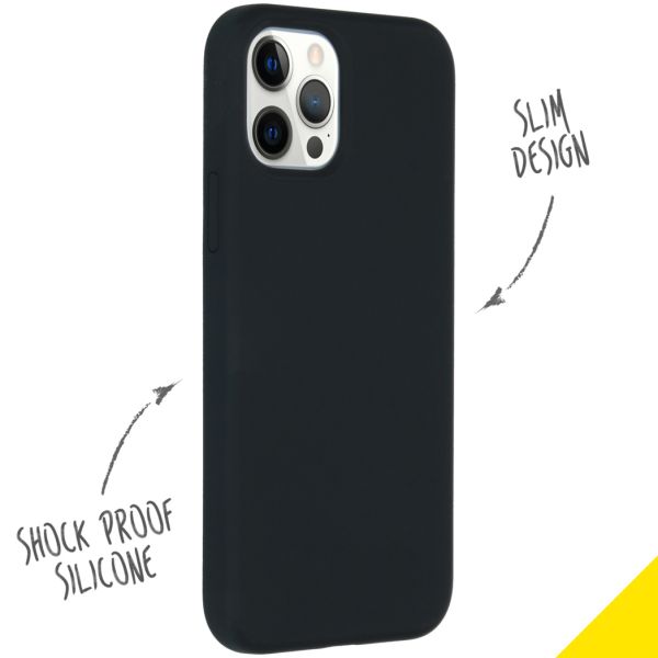 Liquid Silicone Backcover iPhone 12 (Pro) - Black