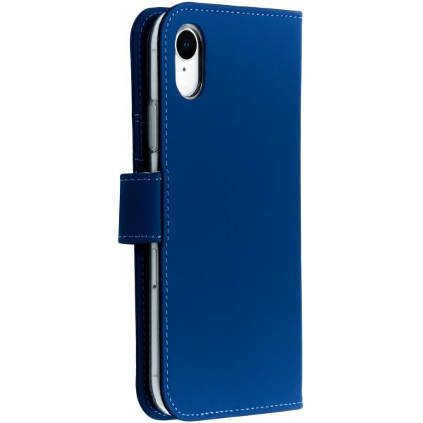 Accezz Wallet Softcase Bookcase iPhone Xr