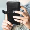 Selencia Echt Lederen Bookcase iPhone 11 Pro Max - Zwart / Schwarz / Black